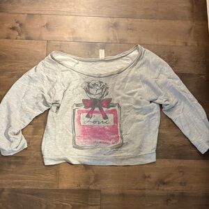 Women's Gray Love Graphic Sweater